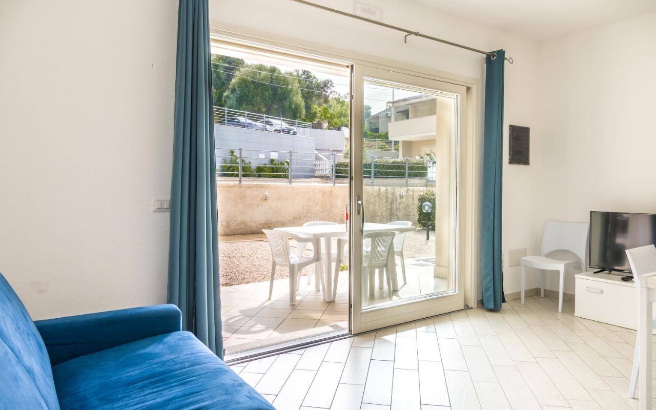Villetta Federico Climatizzata Con Giardino Privato Viddalba Exterior photo